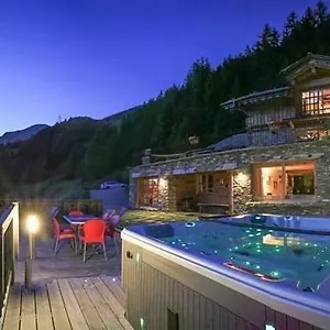 https://le-chalet-des-anges-sainte-foy-tarentaise.hotels-rhonealpes.com